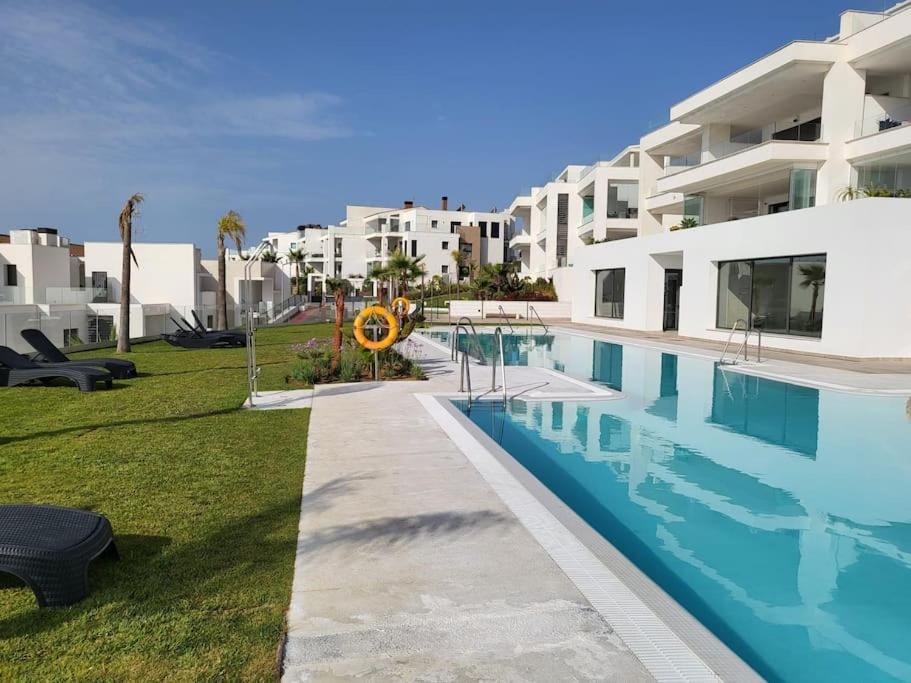 Luxurious Penthouse With Huge Panoramic Terrace Appartamento San Roque  Esterno foto