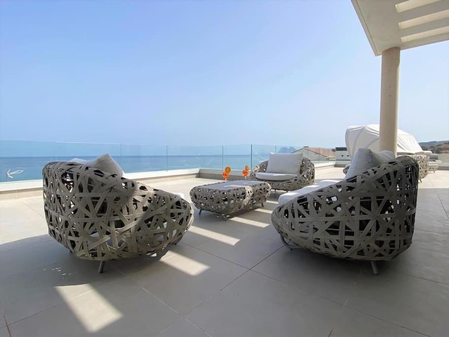 Luxurious Penthouse With Huge Panoramic Terrace Appartamento San Roque  Esterno foto